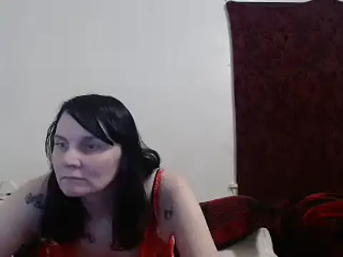 Hotmodel1984 online show from January 8, 2:57 am