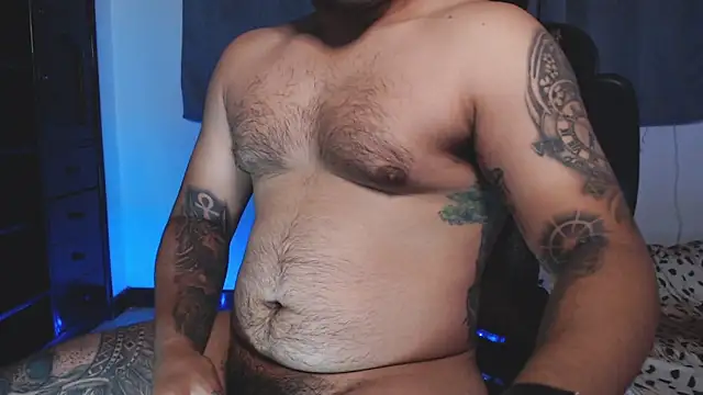 maxflurry  online show from April 19, 9:19 am