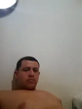 Snapshot of comcoroas chatting on February 2, 3:16 am comcoroas online show from February 2, 3:16 am