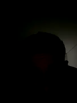 Snapshot of comcoroas chatting on March 18, 2:15 am comcoroas online show from March 18, 2:15 am