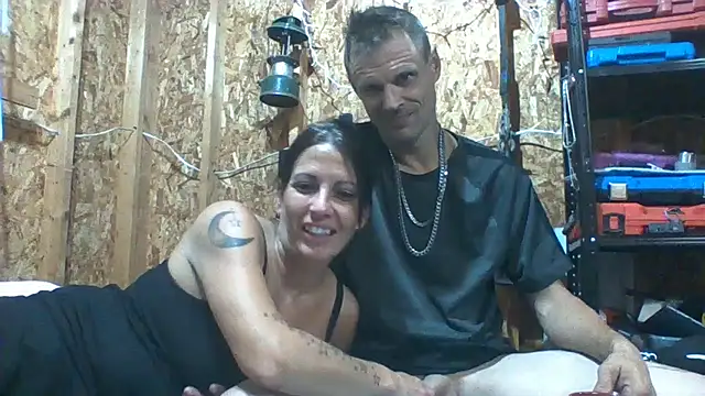 SillyRabbitz online show from September 14, 8:57 am