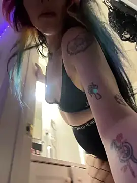 ChrryFoxx online show from October 16, 11:50 pm