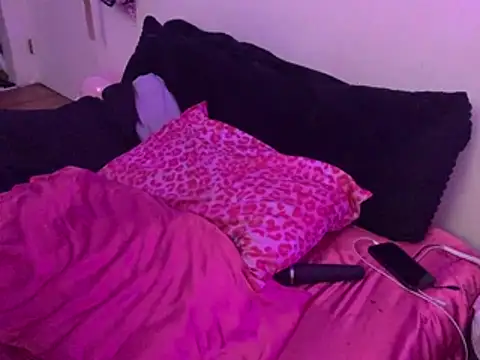 ChrryFoxx online show from February 14, 11:51 am