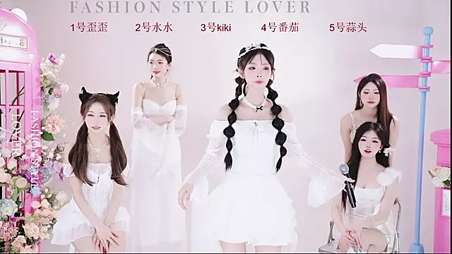 badgirl777888 online show from March 20, 9:15 am