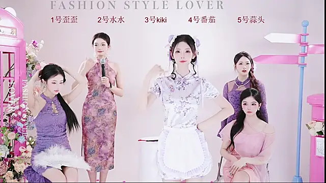 badgirl777888 online show from March 22, 9:13 am