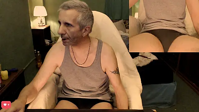 maxdaddy690 online show from December 13, 9:52 pm