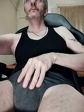 maxdaddy690 online show from March 15, 12:04 am