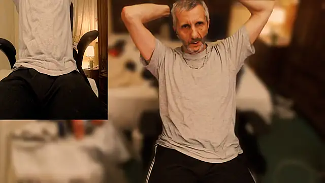 maxdaddy690 online show from September 8, 8:52 pm