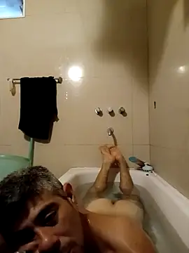 Snapshot of atosved chatting on January 31, 10:41 pm atosved online show from January 31, 10:41 pm