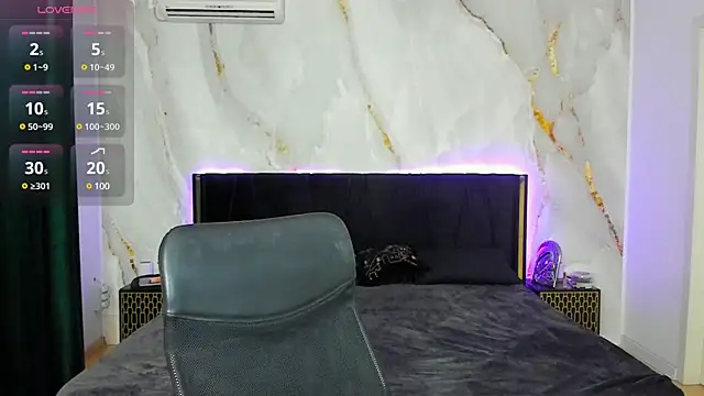 CutiePie69   online show from March 20, 8:29 pm