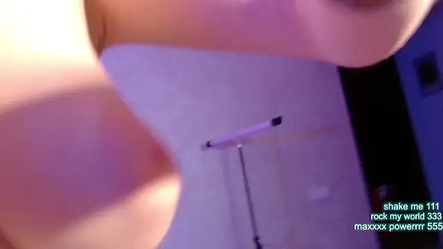 CutiePie69   online show from January 12, 8:47 pm