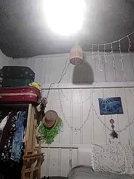 Fellyna online show from September 18, 3:03 pm