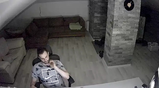 gryzoon online show from March 18, 7:20 pm