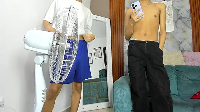 KING OFF BOYS online show from May 7, 2:44 pm
