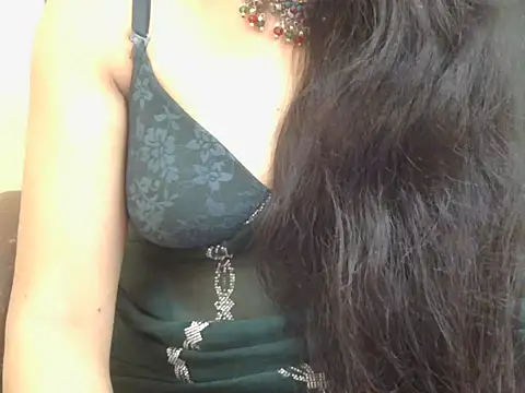 Lovely Manvi online show from November 5, 4:29 pm