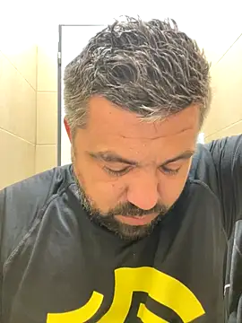 Snapshot of Alexander18edd chatting on October 6, 7:39 am Alexander18edd online show from October 6, 7:39 am