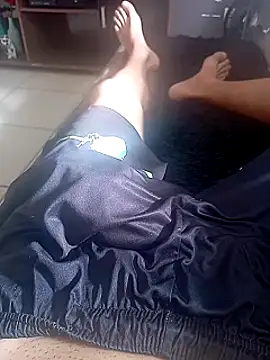 Snapshot of Magrinholl chatting on March 1, 11:28 am Magrinholl online show from March 1, 11:28 am