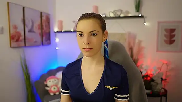 April Olsen online show from February 20, 2:28 pm