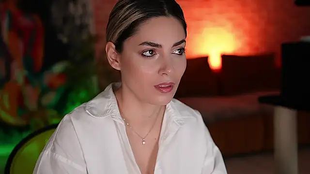 Snapshot of _Allie_ chatting on March 11, 7:48 am  Allie  online show from March 11, 7:48 am