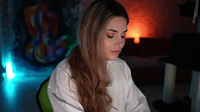 Snapshot of _Allie_ chatting on March 15, 5:41 am  Allie  online show from March 15, 5:41 am