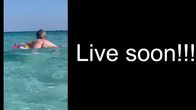 Snapshot of _Allie_ chatting on September 30, 4:28 am  Allie  online show from September 30, 4:28 am