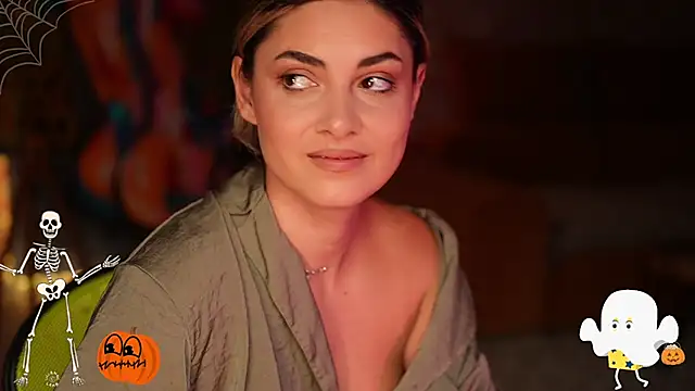 Snapshot of _Allie_ chatting on October 10, 5:06 am  Allie  online show from October 10, 5:06 am