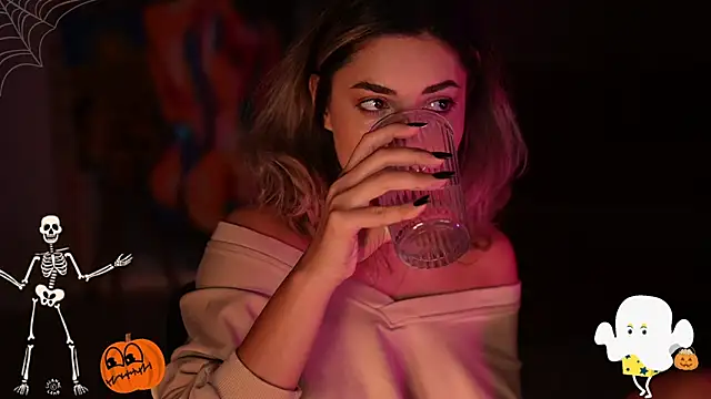 Snapshot of _Allie_ chatting on October 15, 4:45 am  Allie  online show from October 15, 4:45 am