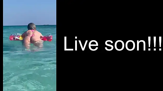 Snapshot of _Allie_ chatting on October 27, 5:33 am  Allie  online show from October 27, 5:33 am