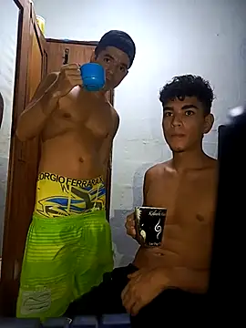Snapshot of twinks_28 chatting on March 18, 12:49 am twinks 28 online show from March 18, 12:49 am