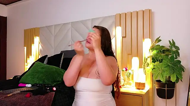 Anaise latif online show from September 20, 11:22 am