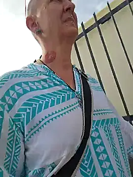 Snapshot of Emma_Milf25 chatting on November 26, 12:50 pm Emma Milf25 online show from November 26, 12:50 pm