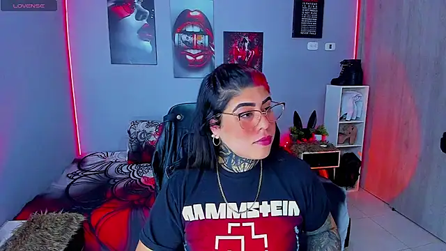 Veronika metal online show from September 9, 6:07 pm