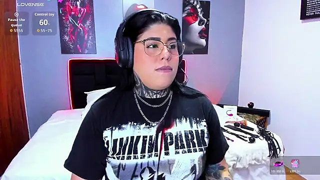 Veronika metal online show from May 24, 10:48 pm