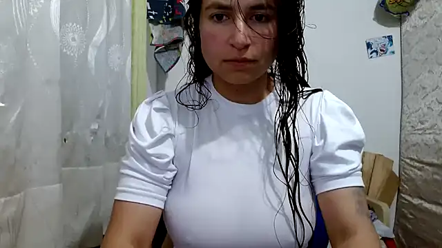 Escarcha-blue online show from October 30, 12:12 am