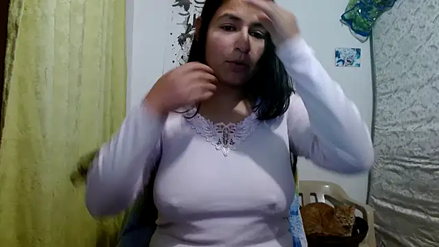 Escarcha-blue online show from December 20, 1:23 am