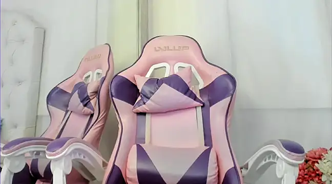 kamii arias online show from March 13, 12:13 pm