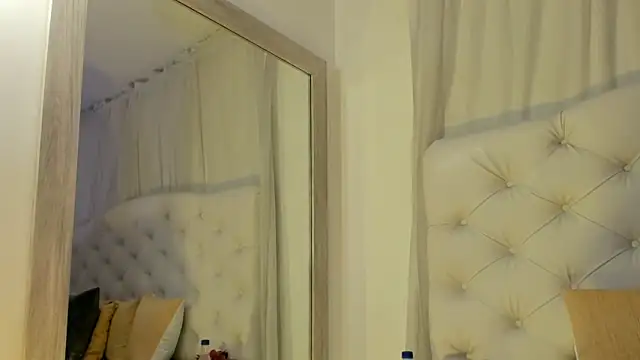 kamii arias online show from November 26, 2:29 pm