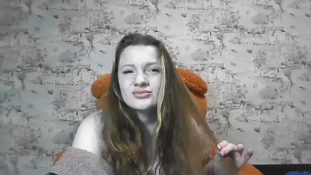 Eveline May online show from March 7, 6:27 pm