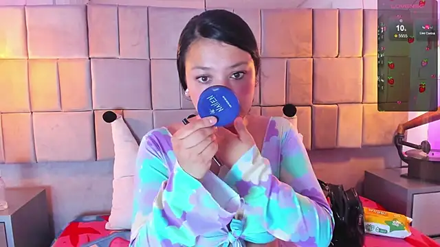 Snapshot of celeste_star0 chatting on March 14, 12:40 pm celeste star0 online show from March 14, 12:40 pm