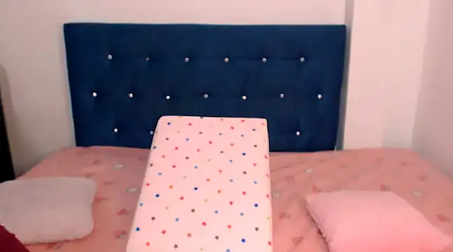 Snapshot of sarita_22 chatting on March 11, 6:52 pm sarita 22 online show from March 11, 6:52 pm