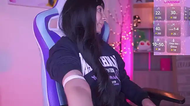 issa monterrey online show from March 11, 9:59 pm