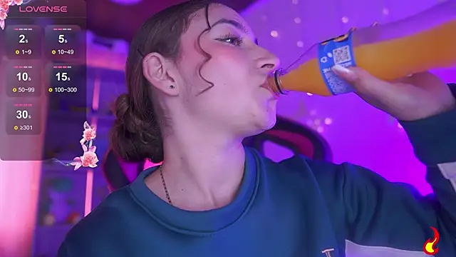 issa monterrey online show from April 13, 9:09 pm