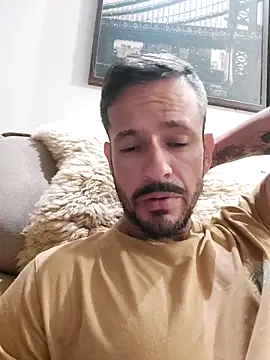 juniortche1313 online show from October 3, 1:57 am