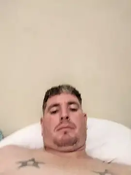 Snapshot of yoslan chatting on February 16, 9:55 pm yoslan online show from February 16, 9:55 pm