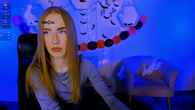 Snapshot of doll_vey chatting on November 4, 12:43 am doll vey online show from November 4, 12:43 am