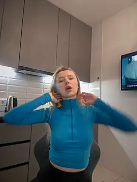 EvaBrooklyn online show from March 11, 4:51 pm