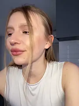 EvaBrooklyn online show from March 18, 3:31 pm