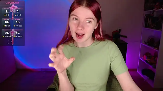 Strawberry juli online show from November 16, 5:02 am