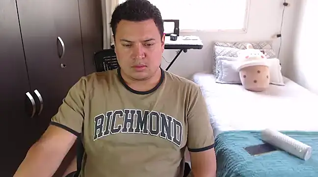 Snapshot of _Aragon__ chatting on March 11, 1:23 pm Aragon online show from March 11, 1:23 pm