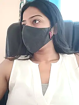 CRAZY  BITE online show from April 16, 10:49 am